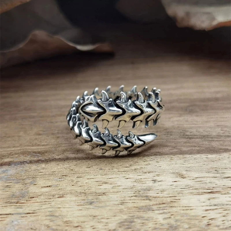 Gothic Spine Ring Mens - Silver - Unisex - Adjustable - That Rock Aesthetic