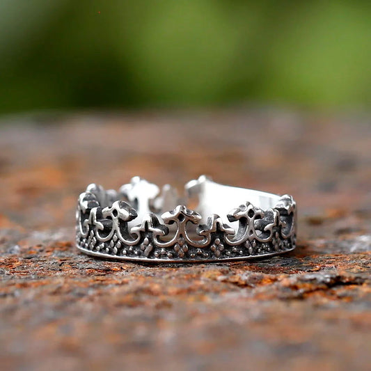 Mens Crown Ring - Stainless Steel Silver - Unisex - That Rock Aesthetic