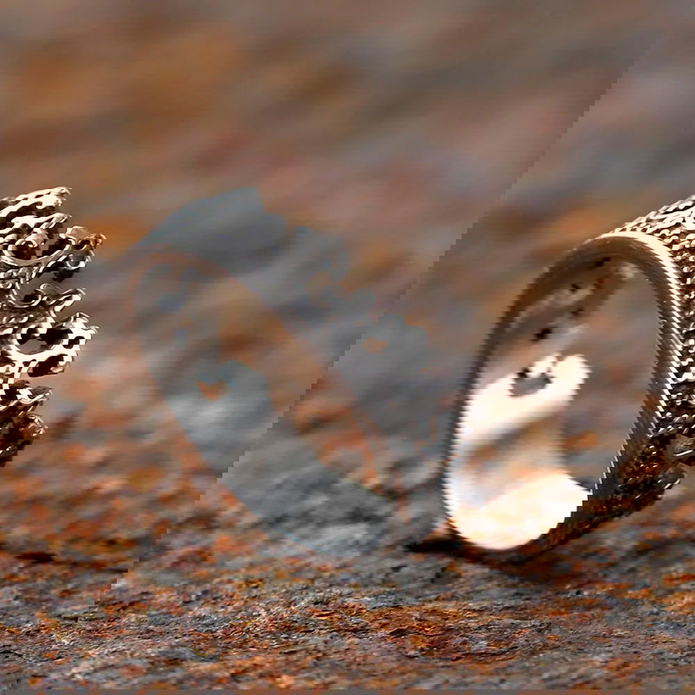 Mens Crown Ring - Stainless Steel Silver - Unisex - That Rock Aesthetic