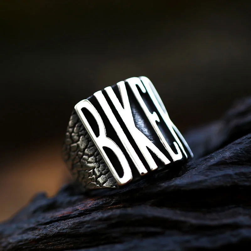 Outlaw Mens BIKER Ring - Stainless Steel Silver - Unisex - That Rock Aesthetic