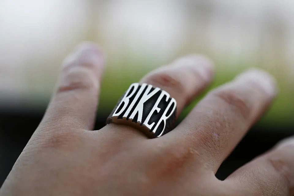 Outlaw Mens BIKER Ring - Stainless Steel Silver - Unisex - That Rock Aesthetic
