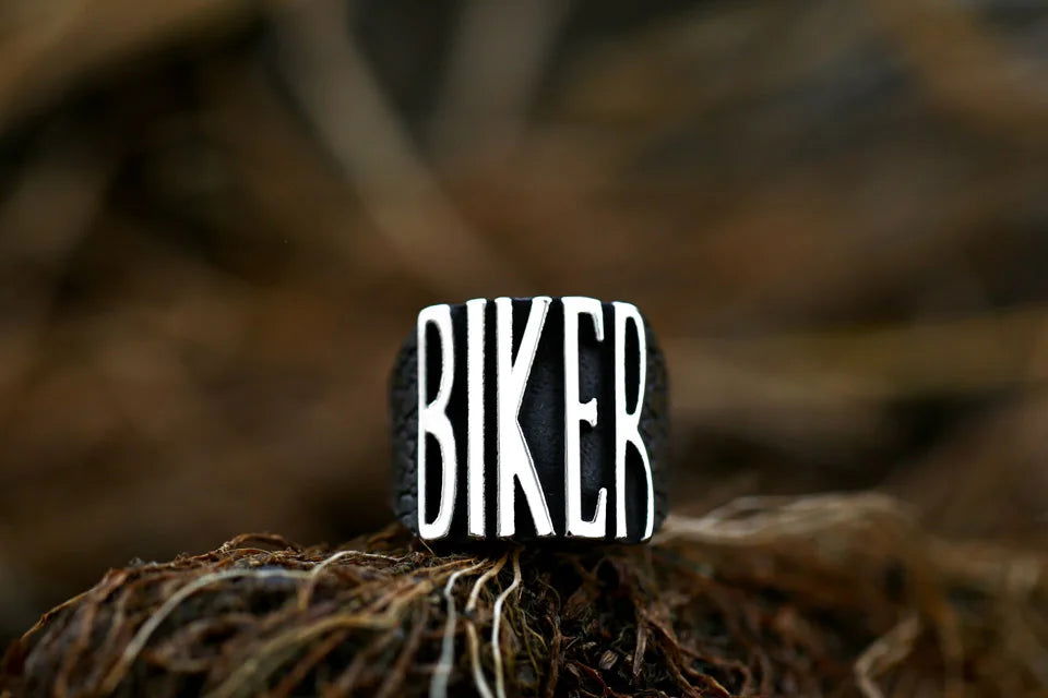 Outlaw Mens BIKER Ring - Stainless Steel Silver - Unisex - That Rock Aesthetic