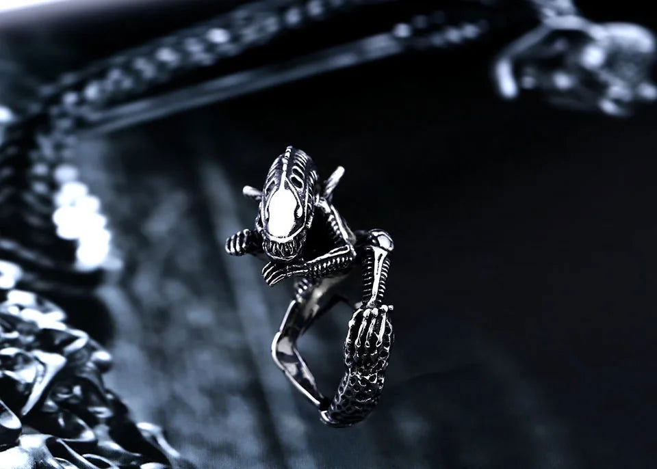 Alien Ring Mens Movie Ring - Stainless Steel Silver - Unisex - That Rock Aesthetic