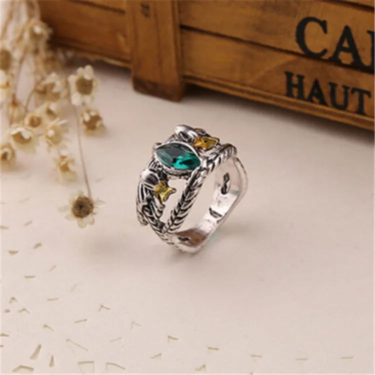 Aragorn Ring of Barahir Green Emerald Gemstone Lord of the Rings Mens Movie Ring - Silver - Unisex - That Rock Aesthetic