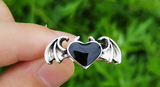 Gothic Angel Devil Heart Ring - Silver with Onyx or Ruby Gemstone - Unisex - Adjustable - That Rock Aesthetic