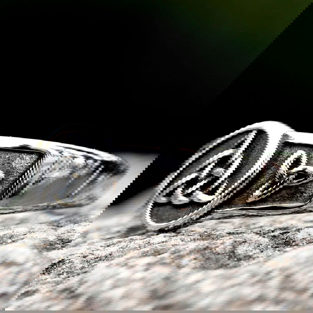 Celtic Knot Ring Mens - Stainless Steel Silver - Unisex - That Rock Aesthetic