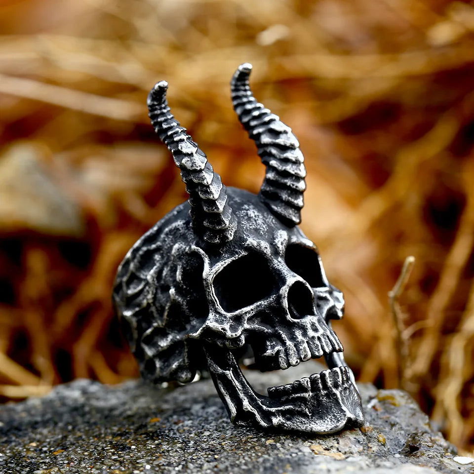 Horned Satanic Skull Ring Mens - Stainless Steel Silver - Unisex - That Rock Aesthetic