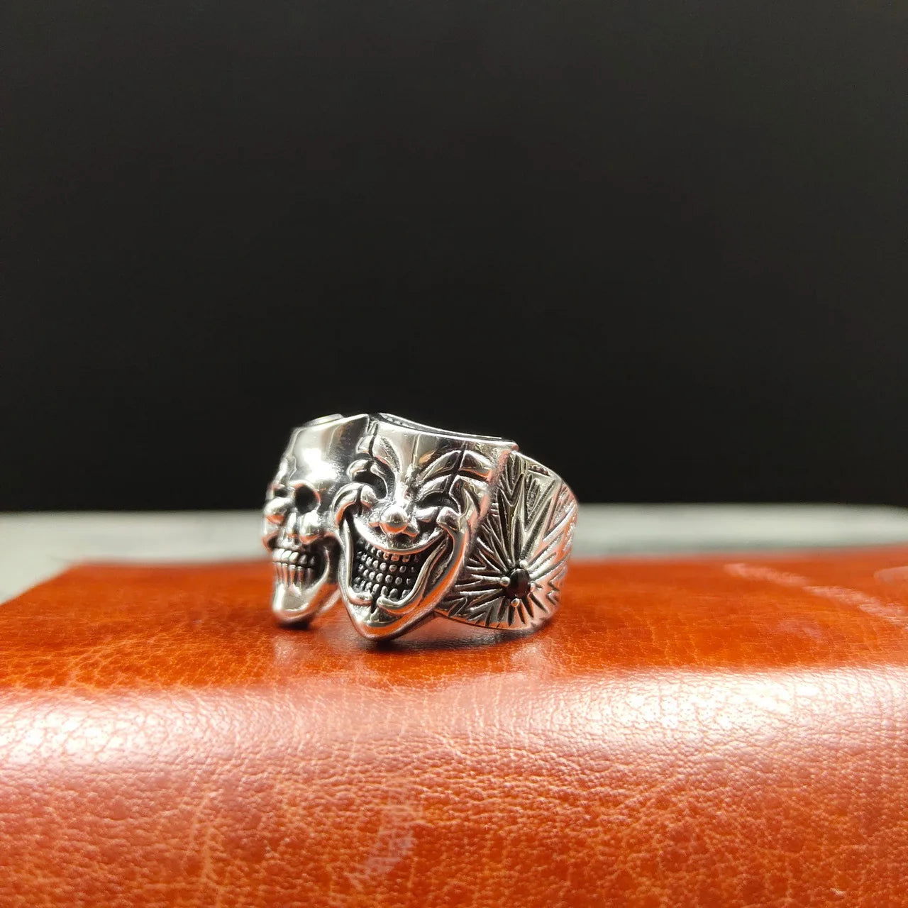 Skull Joker Ring DC Comics Superhero Mens Batman Ring - Silver - Unisex - Adjustable - That Rock Aesthetic