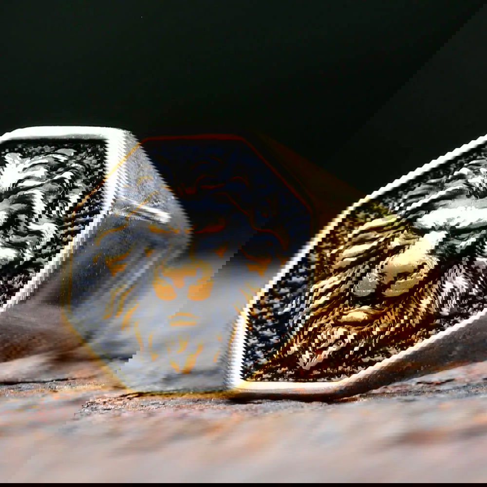 Lion Head Mens Signet Ring Stainless Steel Silver Gold