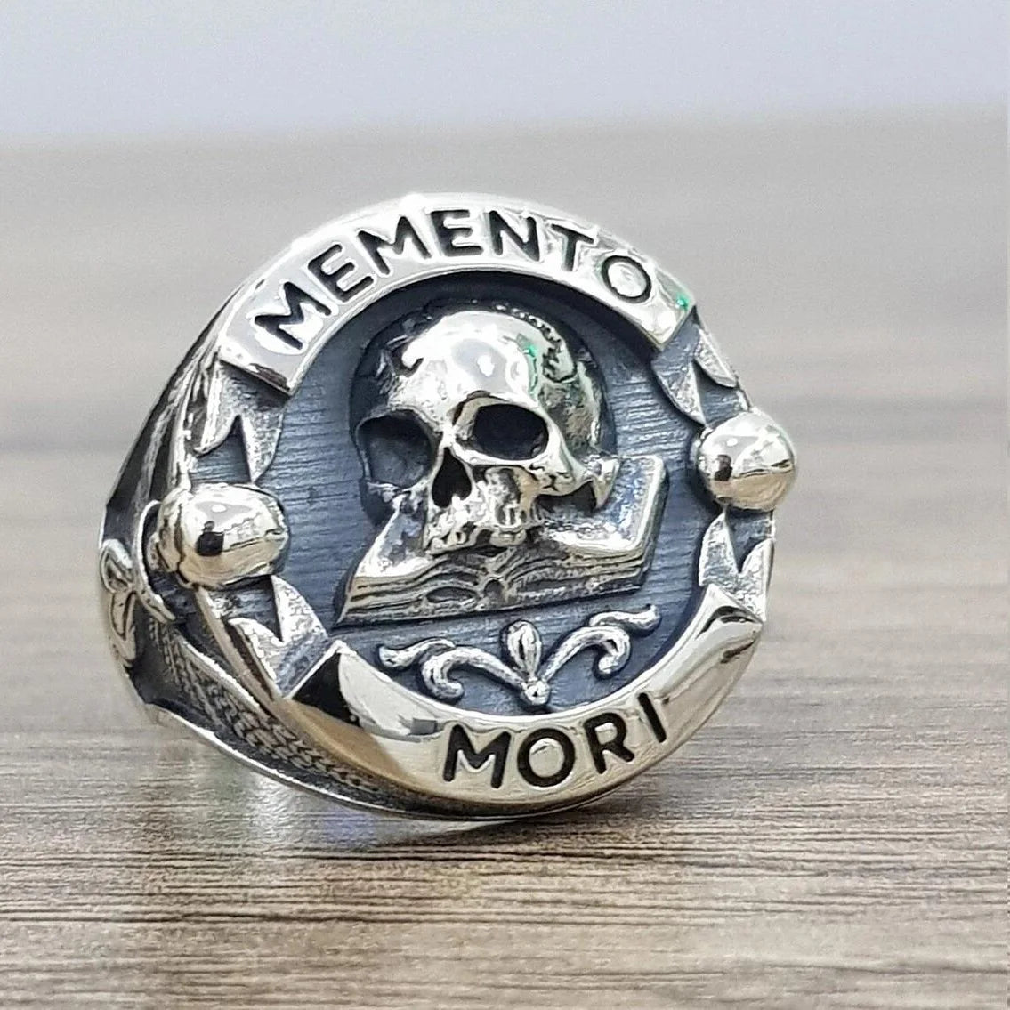 Memento Mori Skull Gothic Biker Mens Signet Ring - Stainless Steel Silver - Unisex - That Rock Aesthetic