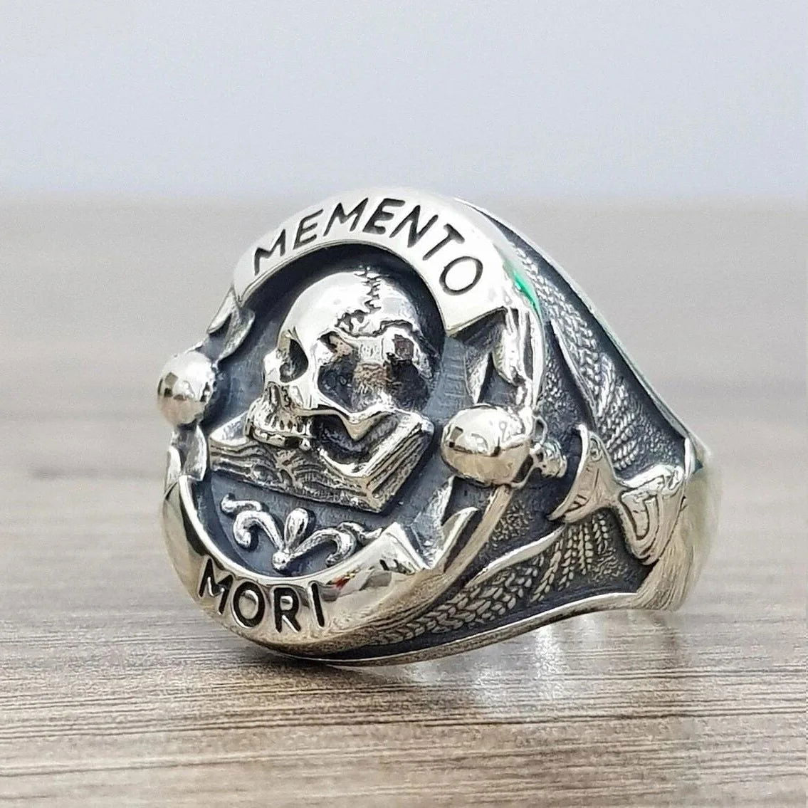Memento Mori Skull Gothic Biker Mens Signet Ring - Stainless Steel Silver - Unisex - That Rock Aesthetic