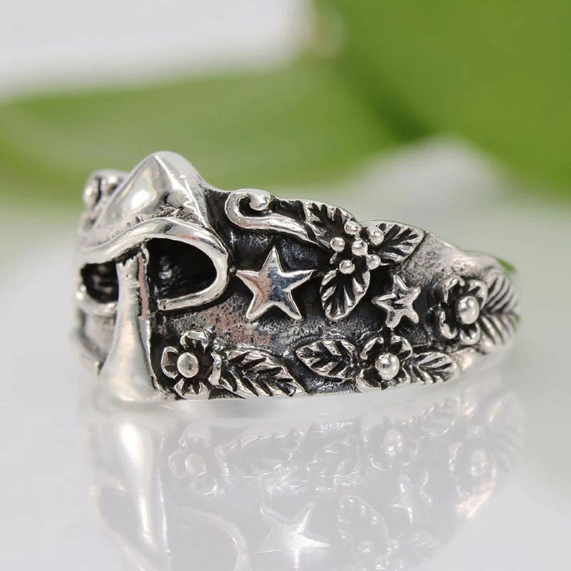 Boho Hippie Silver Mushroom Ring with Stars - Unisex - That Rock Aesthetic