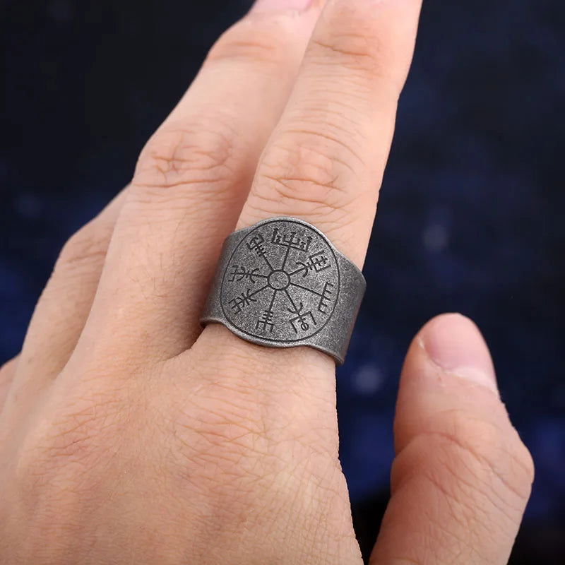 Norse Viking Compass Ring Mens Vegvisir - Stainless Steel Silver - Unisex - That Rock Aesthetic