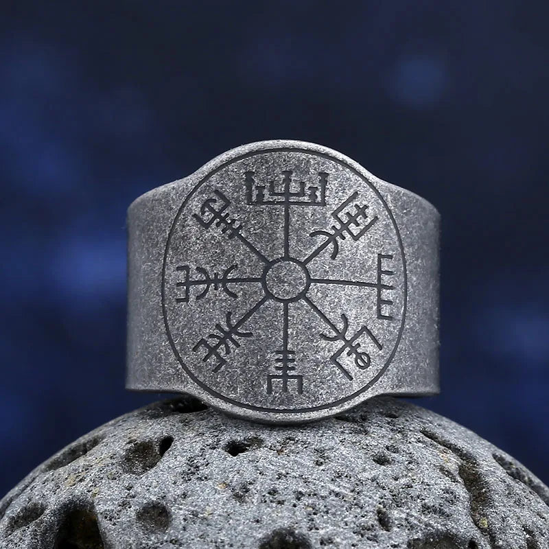 Norse Viking Compass Ring Mens Vegvisir - Stainless Steel Silver - Unisex - That Rock Aesthetic