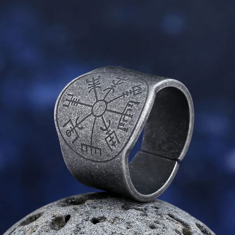 Norse Viking Compass Ring Mens Vegvisir - Stainless Steel Silver - Unisex - That Rock Aesthetic