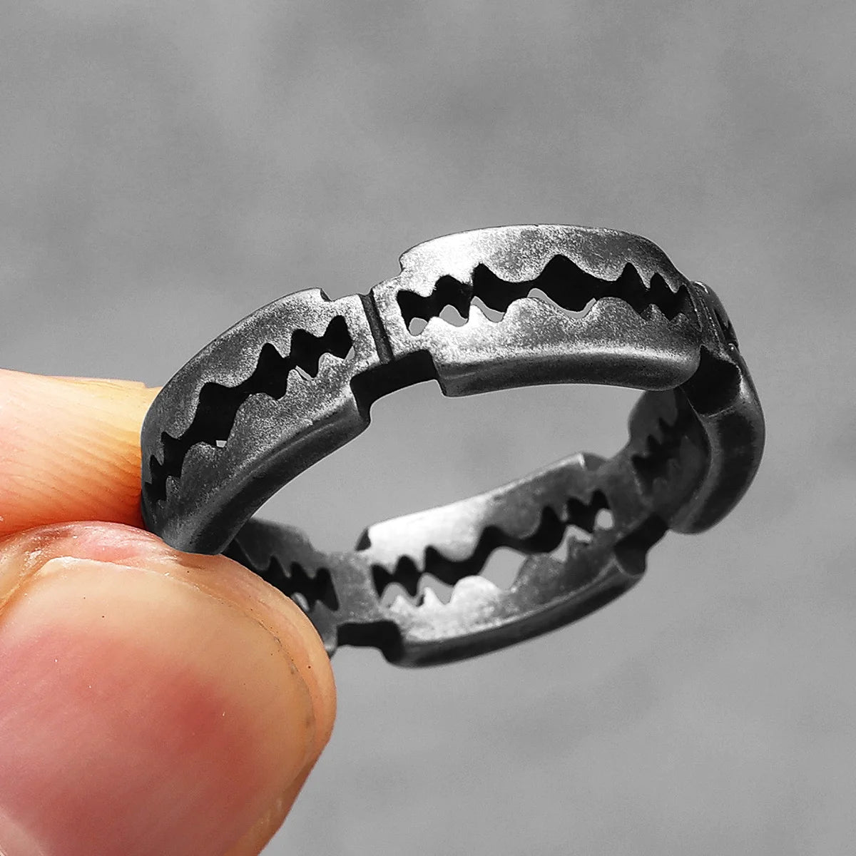 Punk Razor Blade Ring Mens - Stainless Steel Silver - Unisex - That Rock Aesthetic