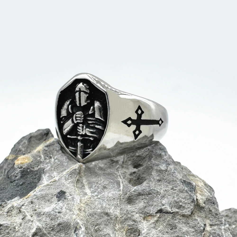 Knight Ring Medieval Sword Mens - Stainless Steel Silver & Gold - Unisex
