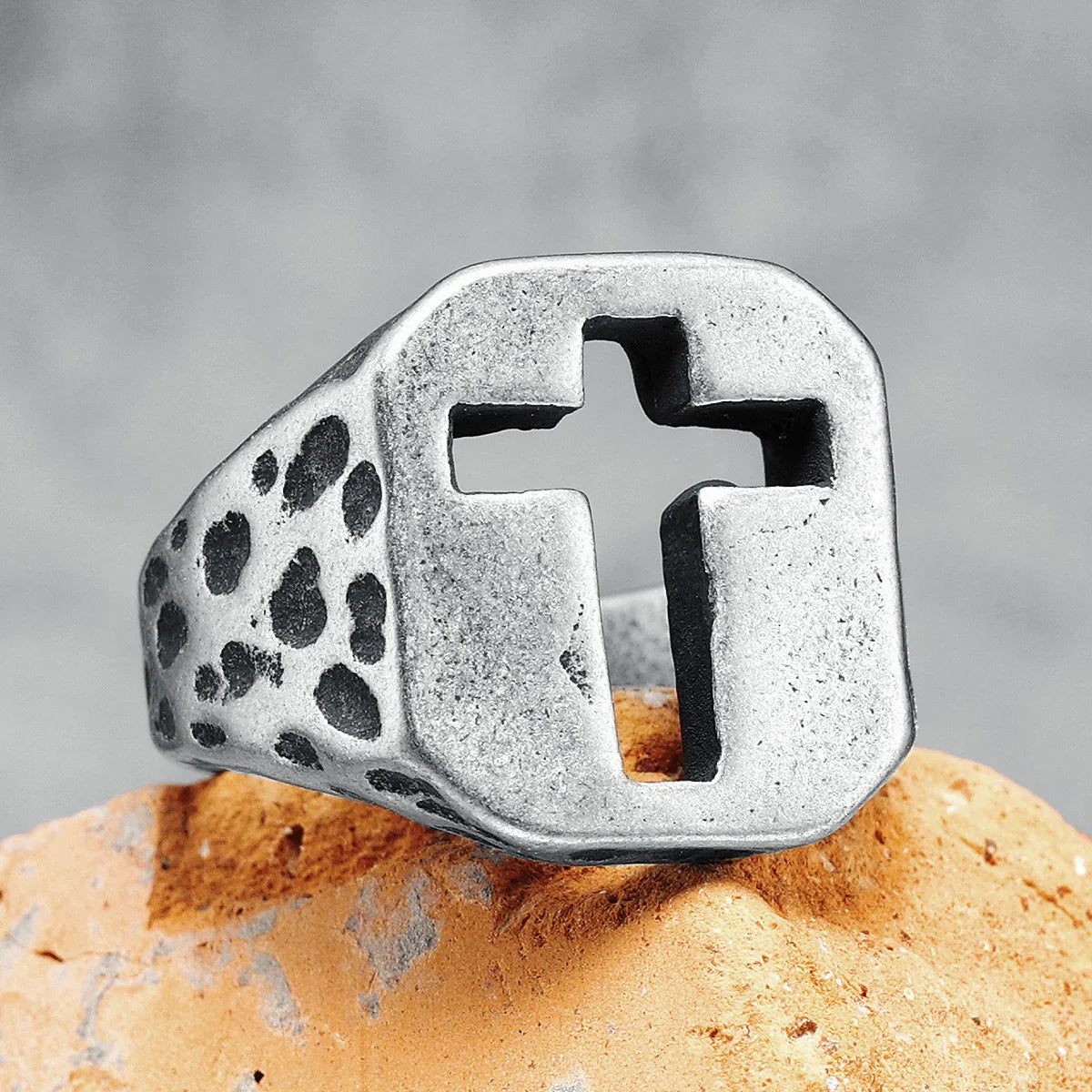 Vintage Spotted Cutout Christian Cross Ring Mens - Stainless Steel Silver - Unisex