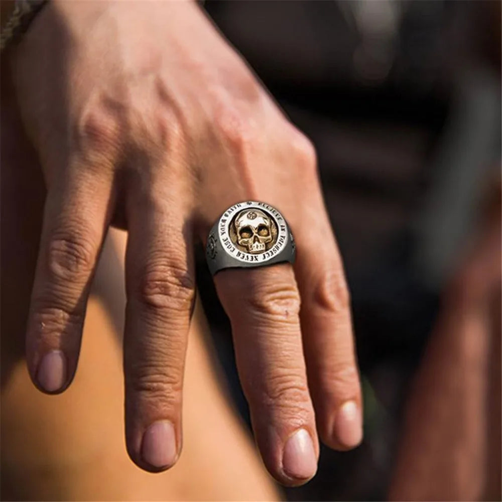 Gold Skull Mens Signet Ring - Stainless Steel Silver & Gold - Unisex