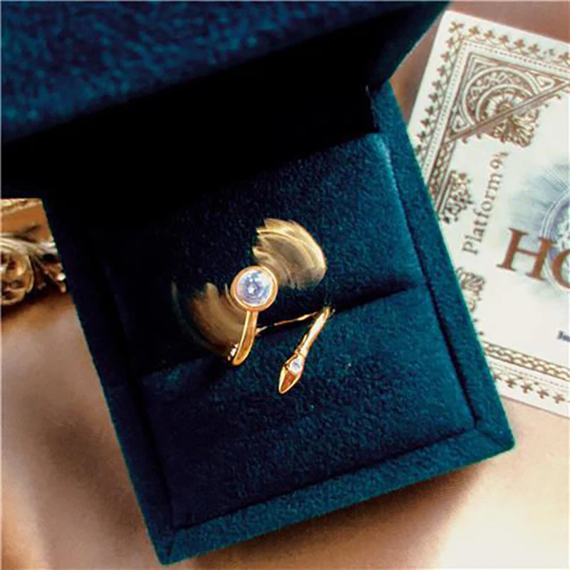 Golden Snitch / Quidditch Harry Potter Ring - Gold - Unisex - Adjustable