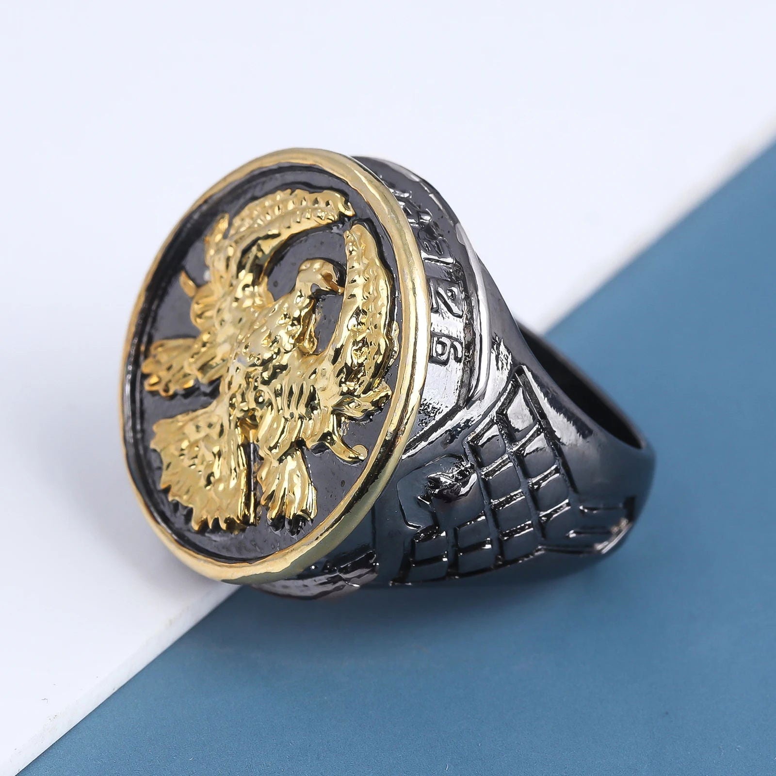 Seal of the Atreides Dune Ring - Duke Leto Ducal Mens Signet Ring - Stainless Steel Silver & Gold - Unisex - That Rock Aesthetic