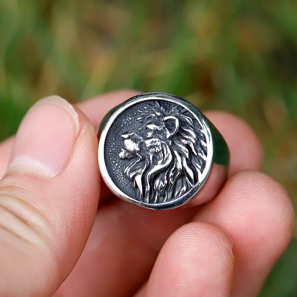 Lion Head Mens Signet Ring - Stainless Steel Silver - Unisex