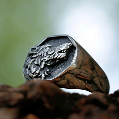 Wolf Head Signet Mens Wolf Ring - Stainless Steel Silver & Gold - Unisex - That Rock Aesthetic