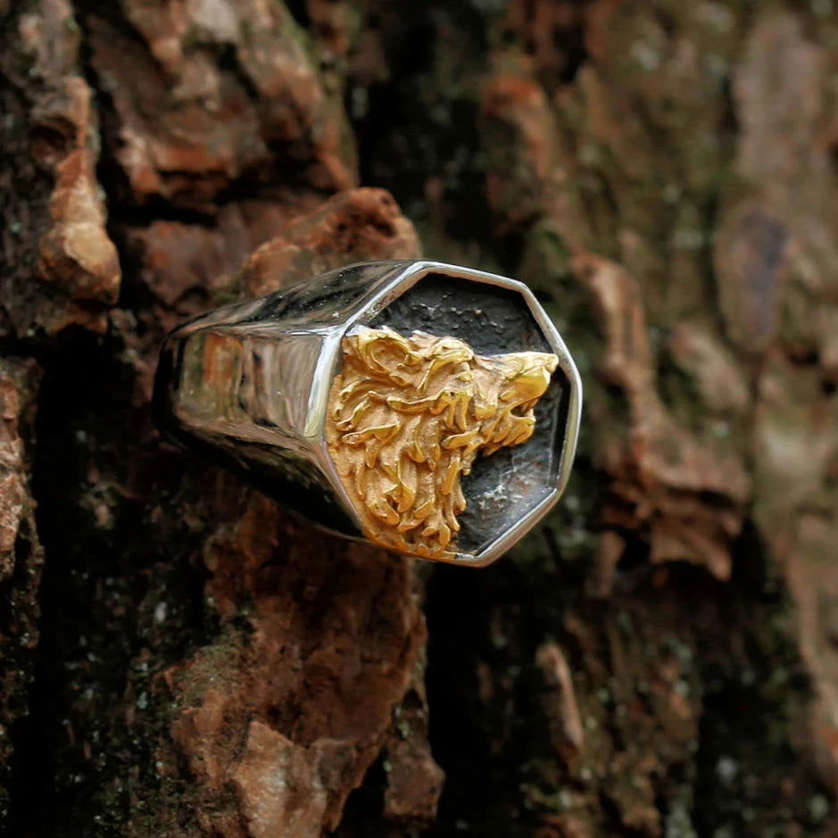 Wolf Head Signet Mens Wolf Ring - Stainless Steel Silver & Gold - Unisex - That Rock Aesthetic
